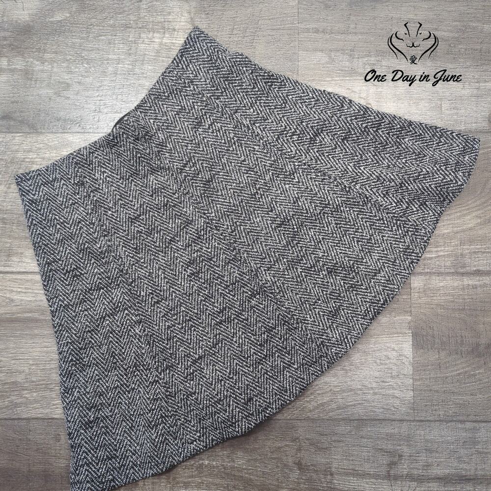 Loft Pull On Mini Skirt Size S - Picture 5 of 5